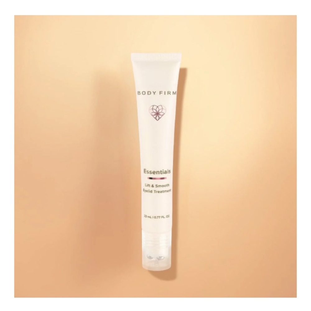 Body Firm Essentials Lift & Smooth Serum - White